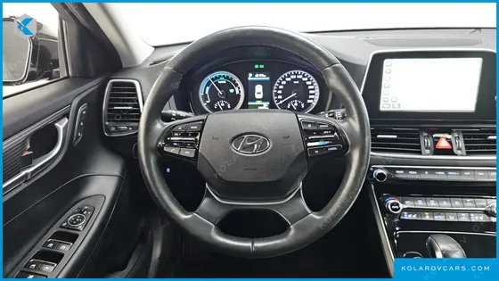 HYUNDAI GRANDEUR EXCLUSIVE