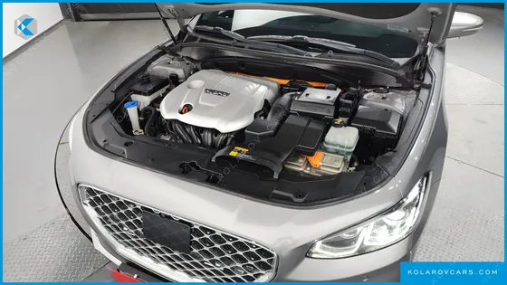 HYUNDAI GRANDEUR PREMIUM