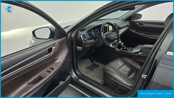 HYUNDAI GRANDEUR EXCLUSIVE
