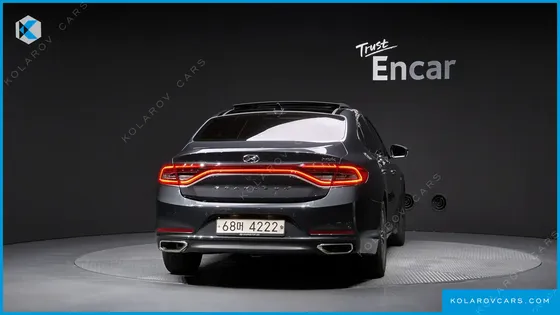 HYUNDAI GRANDEUR PREMIUM