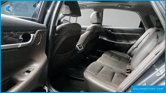 HYUNDAI GRANDEUR PREMIUM