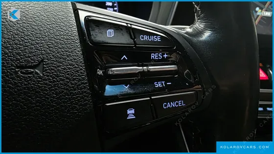 HYUNDAI GRANDEUR PREMIUM