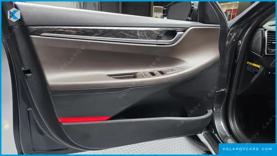 HYUNDAI GRANDEUR PREMIUM