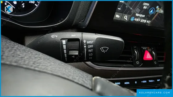 HYUNDAI GRANDEUR PREMIUM