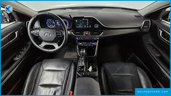 HYUNDAI GRANDEUR EXCLUSIVE