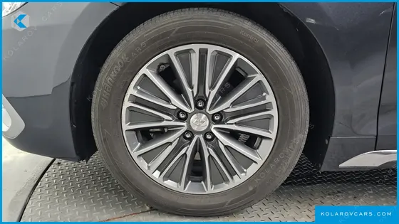 HYUNDAI GRANDEUR EXCLUSIVE