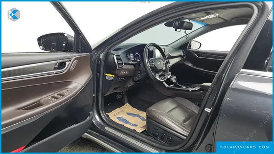 HYUNDAI GRANDEUR EXCLUSIVE