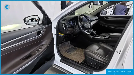 HYUNDAI GRANDEUR EXCLUSIVE