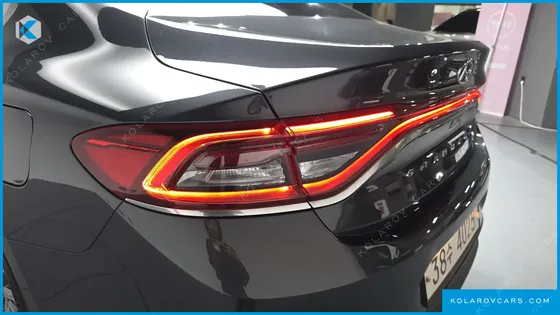 HYUNDAI GRANDEUR PREMIUM