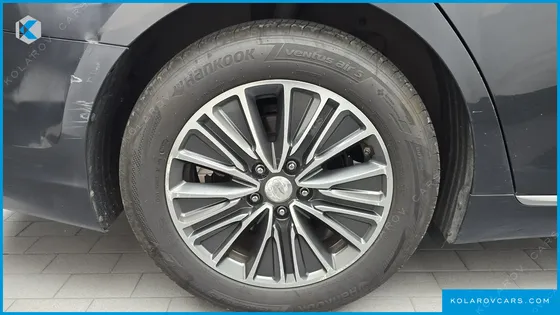HYUNDAI GRANDEUR EXCLUSIVE