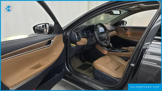 HYUNDAI GRANDEUR EXCLUSIVE