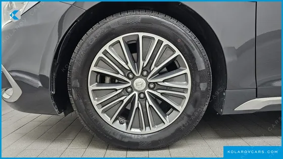 HYUNDAI GRANDEUR EXCLUSIVE