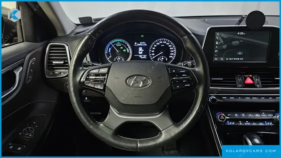 HYUNDAI GRANDEUR EXCLUSIVE