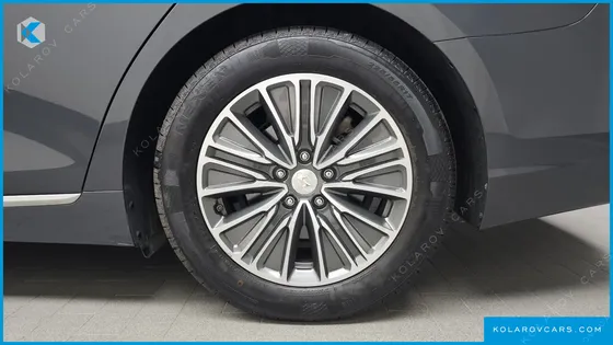 HYUNDAI GRANDEUR EXCLUSIVE