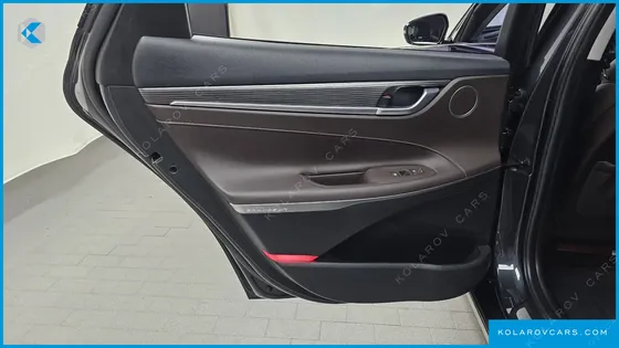 HYUNDAI GRANDEUR EXCLUSIVE