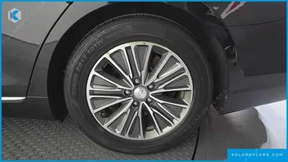 HYUNDAI GRANDEUR EXCLUSIVE