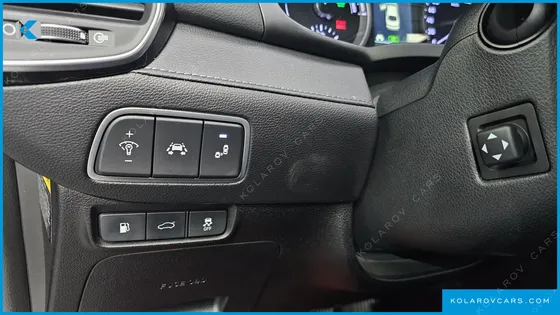 HYUNDAI GRANDEUR EXCLUSIVE