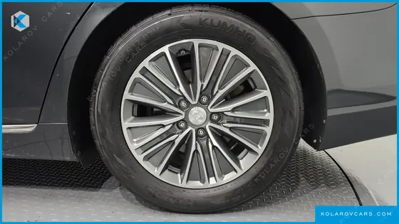 HYUNDAI GRANDEUR EXCLUSIVE