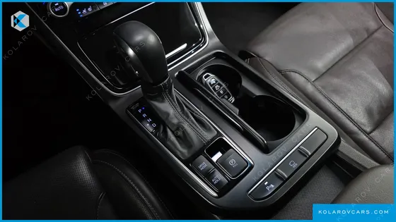 HYUNDAI GRANDEUR PREMIUM