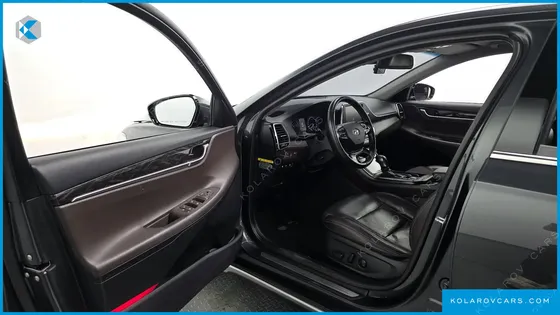 HYUNDAI GRANDEUR PREMIUM