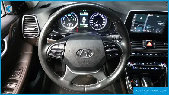 HYUNDAI GRANDEUR EXCLUSIVE