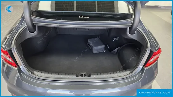 HYUNDAI GRANDEUR EXCLUSIVE