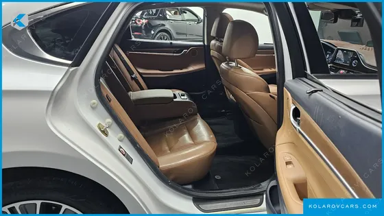 HYUNDAI GRANDEUR EXCLUSIVE