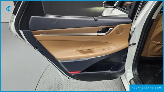 HYUNDAI GRANDEUR EXCLUSIVE