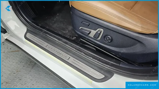 HYUNDAI GRANDEUR EXCLUSIVE