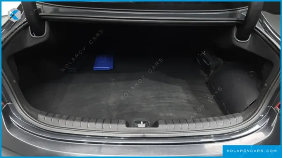 HYUNDAI GRANDEUR EXCLUSIVE