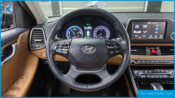 HYUNDAI GRANDEUR EXCLUSIVE