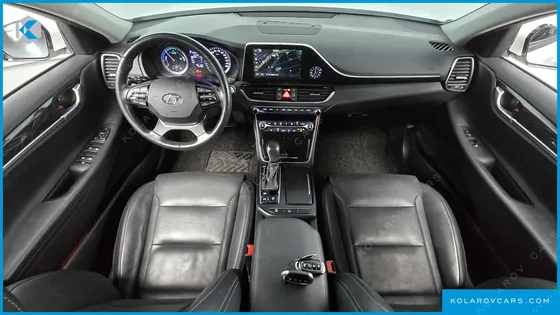 HYUNDAI GRANDEUR PREMIUM