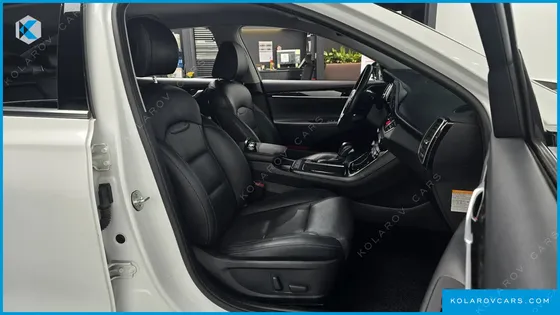 HYUNDAI GRANDEUR PREMIUM