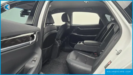 HYUNDAI GRANDEUR PREMIUM