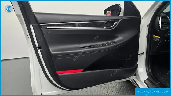 HYUNDAI GRANDEUR PREMIUM