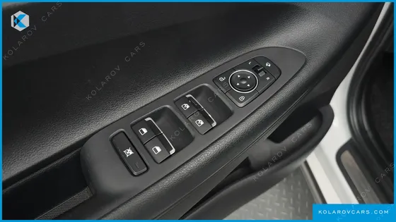 HYUNDAI GRANDEUR PREMIUM