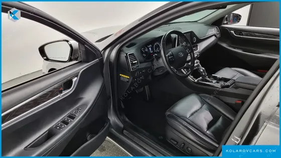 HYUNDAI GRANDEUR PREMIUM