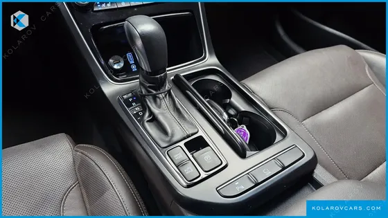 HYUNDAI GRANDEUR PREMIUM
