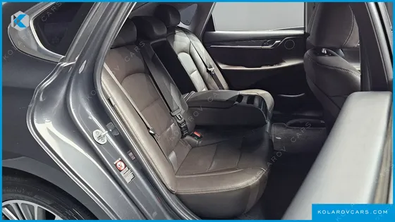 HYUNDAI GRANDEUR PREMIUM