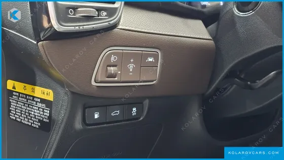 HYUNDAI GRANDEUR PREMIUM