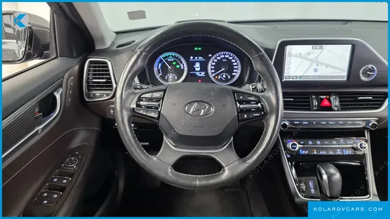 HYUNDAI GRANDEUR EXCLUSIVE