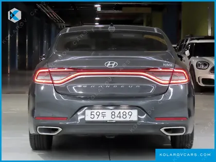 HYUNDAI GRANDEUR PREMIUM