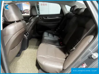HYUNDAI GRANDEUR PREMIUM
