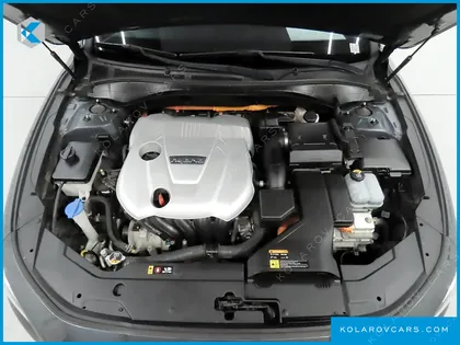 HYUNDAI GRANDEUR PREMIUM