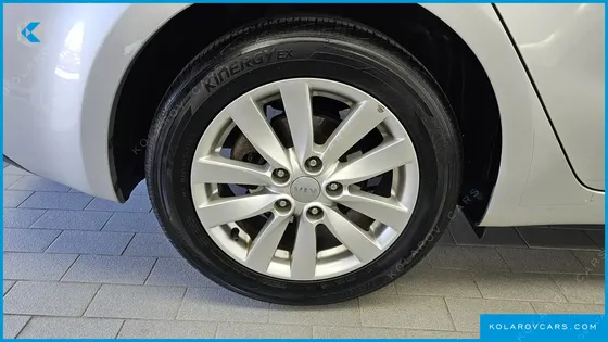 KIA K3 TRENDY