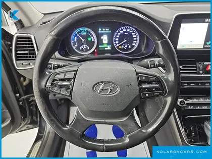 HYUNDAI GRANDEUR EXCLUSIVE
