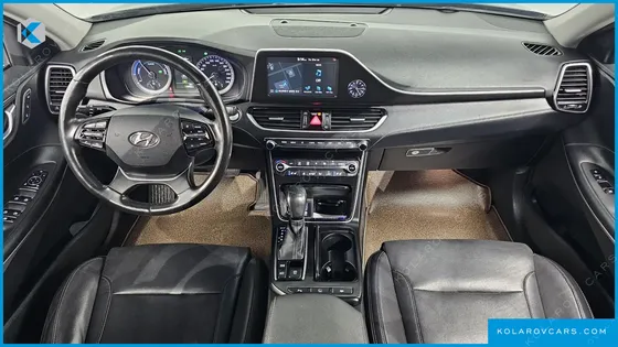 HYUNDAI GRANDEUR EXCLUSIVE