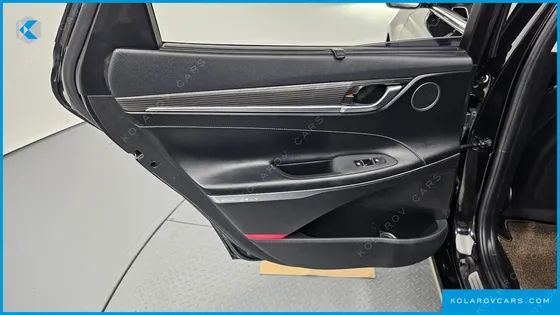 HYUNDAI GRANDEUR EXCLUSIVE