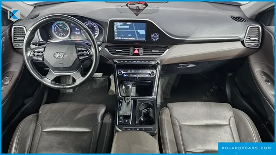 HYUNDAI GRANDEUR EXCLUSIVE