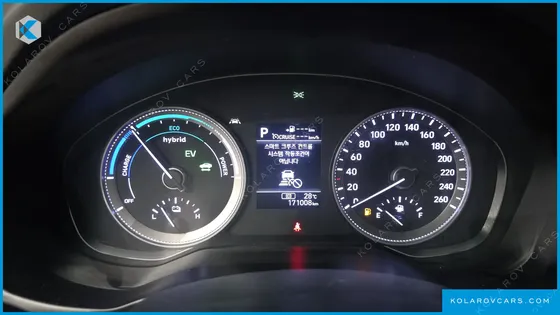 HYUNDAI GRANDEUR PREMIUM